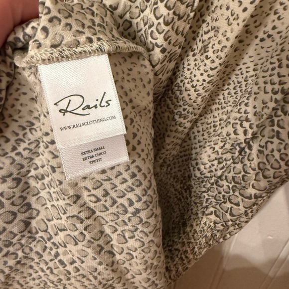 Rails Jasmine Cream Snakeskin Elastic Waist XS Dress - Picture 3 of 6